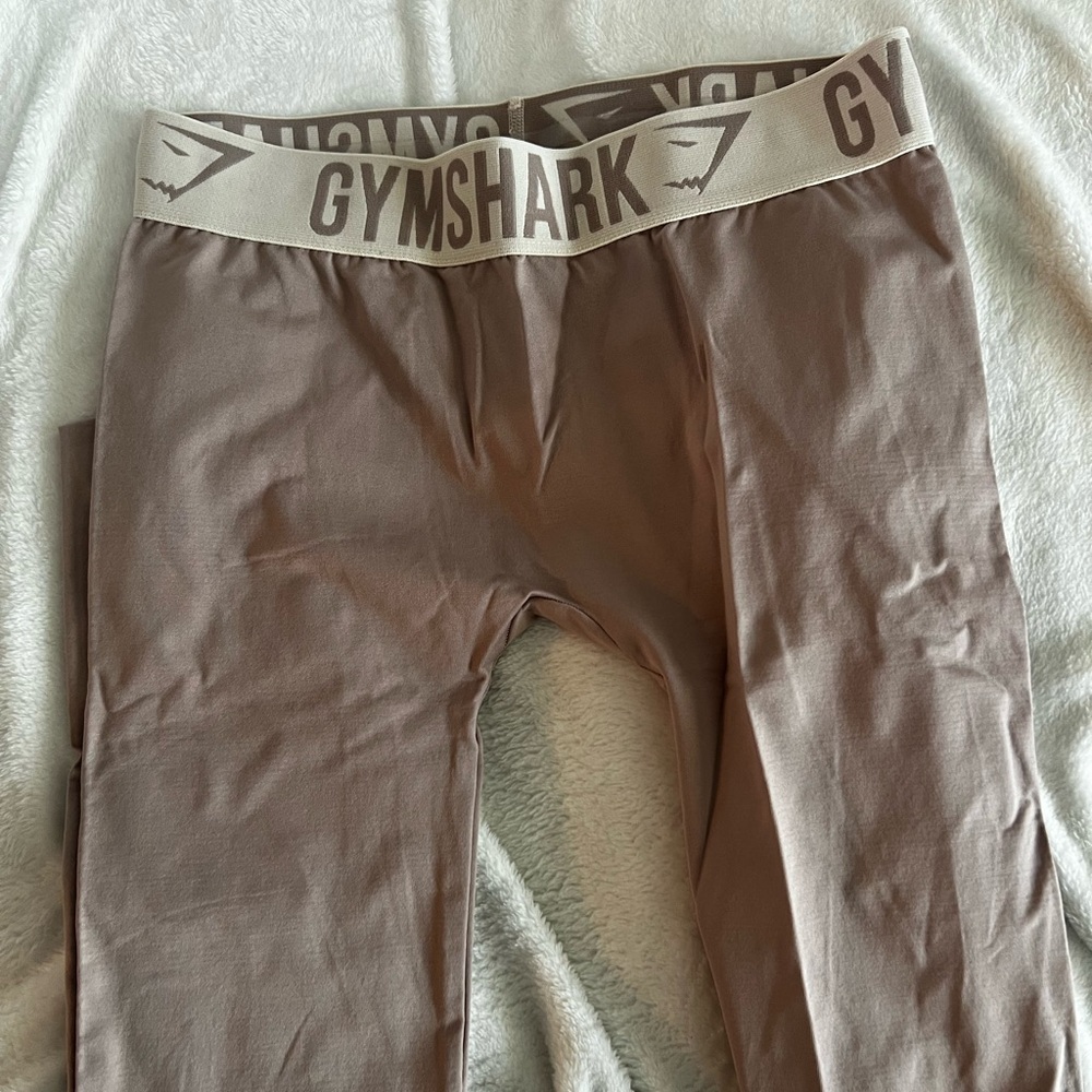 NWOT Gymshark Lavender/Khaki Leggings